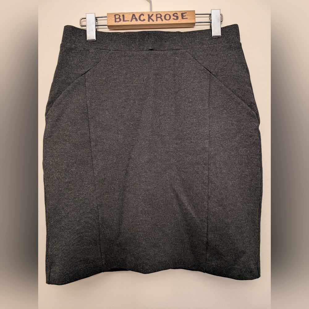 🛍️7/20 Mario Serrano Italy Dark Grey Pencil Skirt with Lined Size M